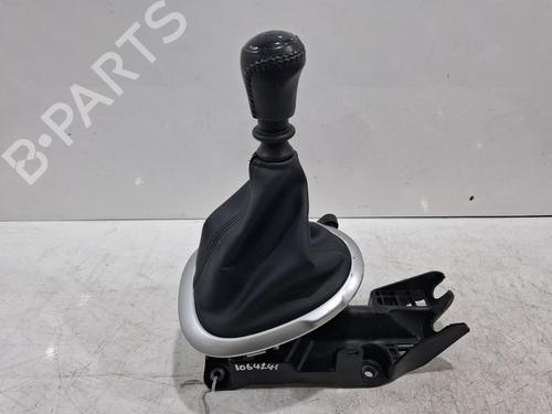 gear-lever-nissan-juke-f15-2010-2011-2012-2013-2014-2015-2016-2017-2018-2019-40238392 main image