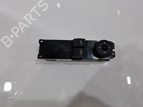 Used Right front window switch Right front window switch 38052846 38052846