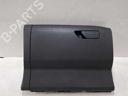 glove-box-ford-kuga-iii-dfk-2019-40040171 main image