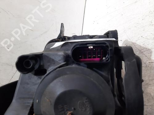 Left headlight VW GOLF PLUS V (5M1, 521) 1.6 TDI | BP32422991C28