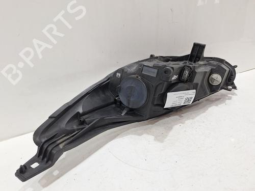 Right headlight FORD FIESTA VI (CB1, CCN) 1.0 EcoBoost | BP27922923C29 