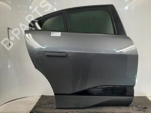 Dør højre bagtil Dør højre bagtil 38446418 38446418