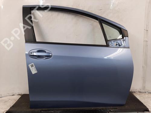 Used Right front door TOYOTA YARIS (_P9_) 1.33 VVT-i (NSP90_, NSP90R) (99 hp) 29525020