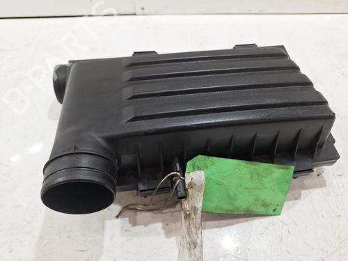 Used Air filter box Air filter box AUDI Q3 (8UB, 8UG) 1.4 TSI (150 hp) 39943334 39943334