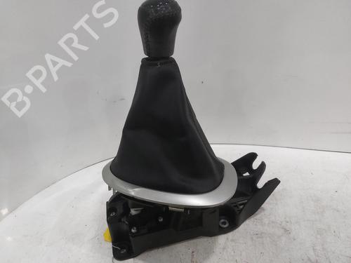 Used Gear lever NISSAN JUKE (F15) 1.2 DIG-T (115 hp) 26775756