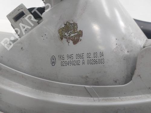 Right taillight VW GOLF V (1K1) 2.0 FSI | BP26863723C35 