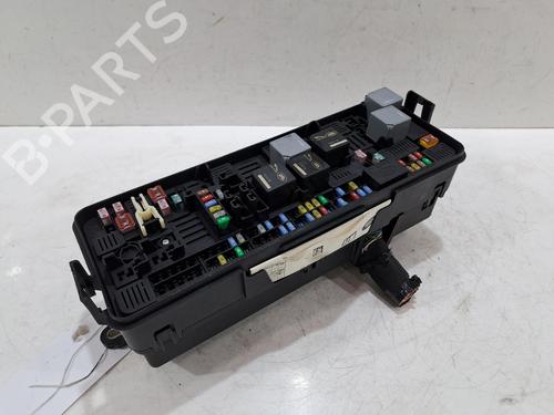 Used Fuse box Fuse box LAND ROVER RANGE ROVER IV (L405) 4.4 SDV8 4x4 (340 hp) 30829022 30829022