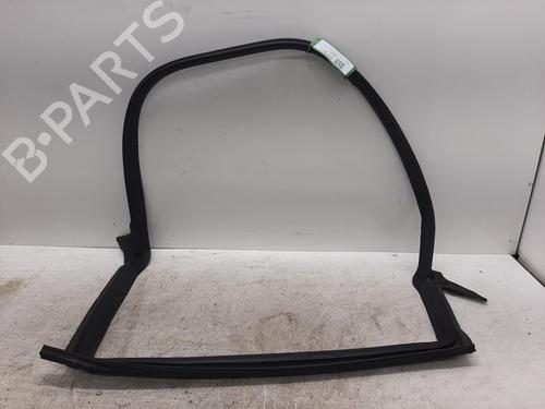 Used Rubber door seal TESLA MODEL 3 (5YJ3) EV AWD (351 hp) 29266134