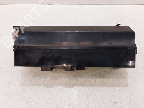Fuse box LAND ROVER RANGE ROVER IV (L405) 4.4 SDV8 4x4 | BP30094718E1