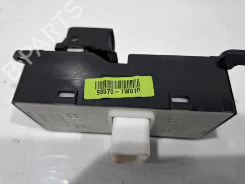Right front window switch KIA RIO III (UB) 1.25 CVVT | BP39118766I26 - Image 2