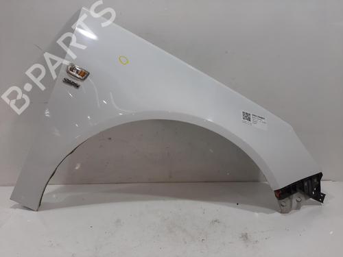 Used Right front fenders Right front fenders 37629374 37629374
