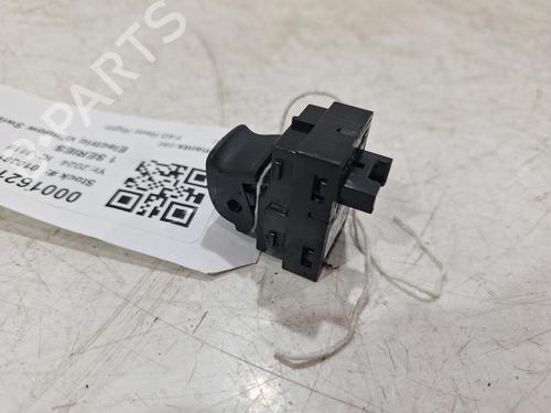 Switch BMW 1 (F40) M 135 i xDrive | BP32120475I30