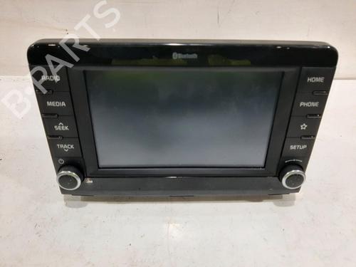 radio-kia-stonic-yb-2017-34533152 main image