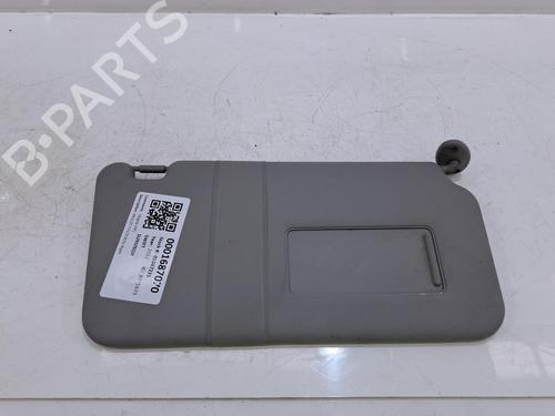 Used Right sun visor Right sun visor 33940431 33940431
