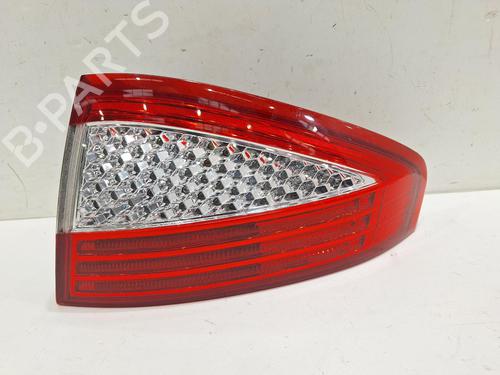 Used Right taillight FORD MONDEO IV (BA7) 2.0 (145 hp) 26774378