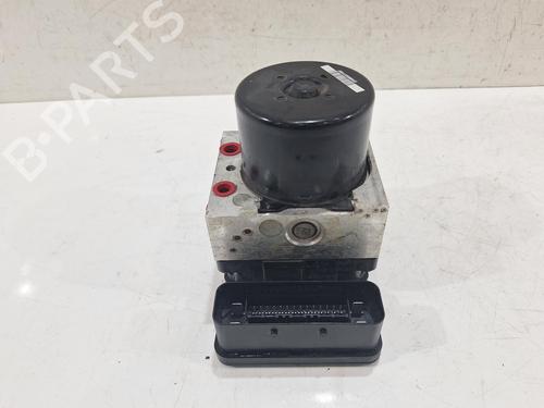 ABS Bremseaggregat FORD KUGA II (DM2) 2.0 TDCi 4x4 (180 hp) 31089132