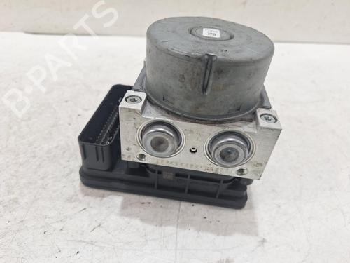 Used ABS pump FORD KUGA II (DM2) 2.0 TDCi (150 hp) 32380456