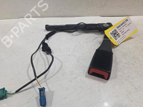 Used Seat buckle VAUXHALL CORSA Mk IV (E) (X15) 1.4 (75 hp) 32357887