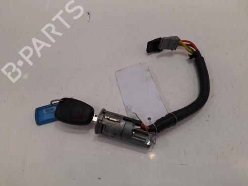 Ignition barrel VAUXHALL VIVARO A Bus (X83) 2.0 CDTI | BP27872706M48 
