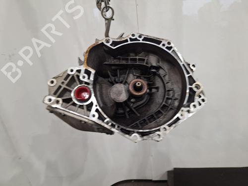 Used Gearbox VAUXHALL CORSA Mk IV (E) (X15) 1.4 (75 hp) 29946066