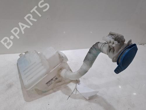 windscreen-washer-tank-seat-leon-5f1-2012-2013-2014-2015-2016-2017-2018-2019-2020-2021-39118842 main image