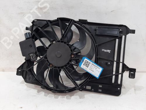 Used Radiator fan Radiator fan FORD FOCUS III 1.5 TDCi (120 hp) 33720804 33720804