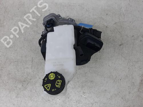 Hovedbremsecylinder VOLVO XC40 (536) T5 Plug-in Hybrid (262 hp) 31537505