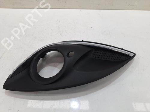 Grill VAUXHALL CORSA Mk III (D) (S07) 1.4 (L08) (101 hp) 26815679