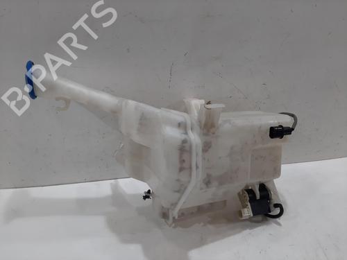 Used Windscreen washer tank KIA CEE'D (JD) 1.6 GDI (135 hp) 31208091