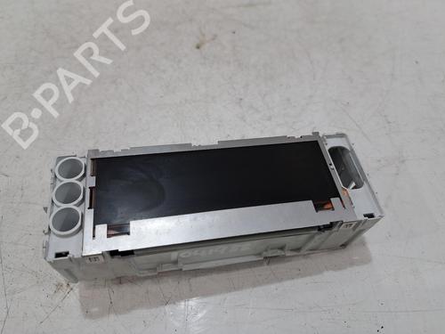 Used Display monitor Display monitor RENAULT CLIO III (BR0/1, CR0/1) 1.2 16V (BR02, BR0J, BR11, CR02, CR0J, CR11) (75 hp) 32976921 32976921