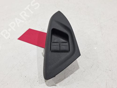 Used Right front window switch Right front window switch 39241636 39241636