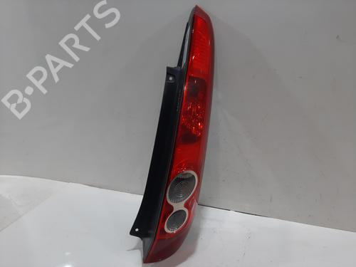 Used Right taillight FORD FIESTA V (JH_, JD_) 1.25 16V (75 hp) 30119614