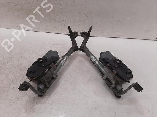 Used Front wiper motor Front wiper motor VW GOLF PLUS V (5M1, 521) 1.6 TDI (105 hp) 33699235 33699235