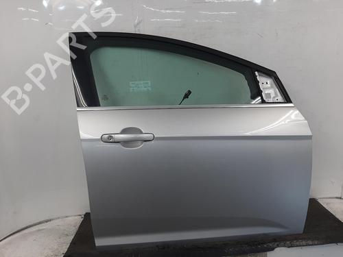 right-front-door-ford-focus-iii-2010-2011-2012-2013-2014-2015-2016-2017-2018-2019-2020-34479088 main image
