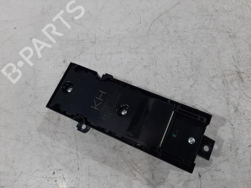 Right front window switch SUZUKI SWACE (AMZ_) 1.8 Hybrid | BP34403438I26 - Image 4