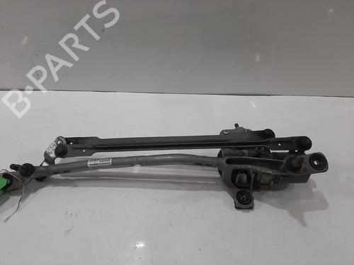 Used Front wiper motor Front wiper motor VOLVO V40 Hatchback (525) D2 (114 hp) 36452080 36452080