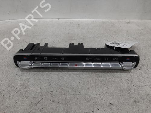 Used Climate control MERCEDES-BENZ CLA Shooting Brake (X118) AMG CLA 35 4-matic (118.651) (306 hp) 26836716