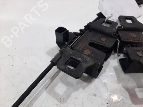 Hood lock LAND ROVER RANGE ROVER IV (L405) 4.4 SDV8 4x4 | BP29444868C133 