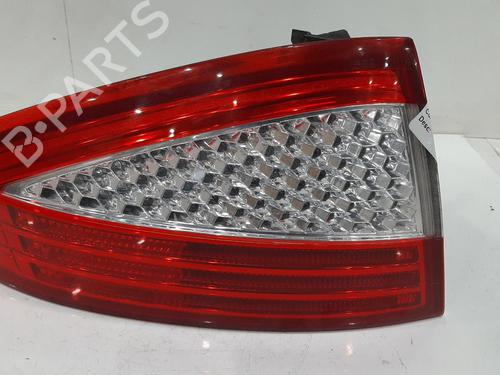 Used Left taillight FORD MONDEO IV (BA7) 1.8 TDCi (125 hp) 26856557