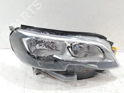 Right headlight PEUGEOT EXPERT Van (V_) 2.0 BlueHDi 120 | BP31847011C29