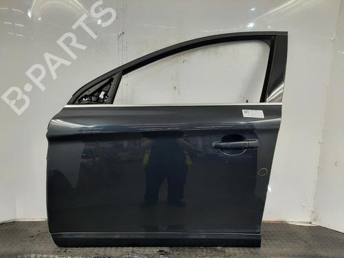 Used Left front door Left front door 39531892 39531892