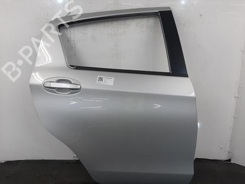 Dør højre bagtil Dør højre bagtil 39614841 39614841