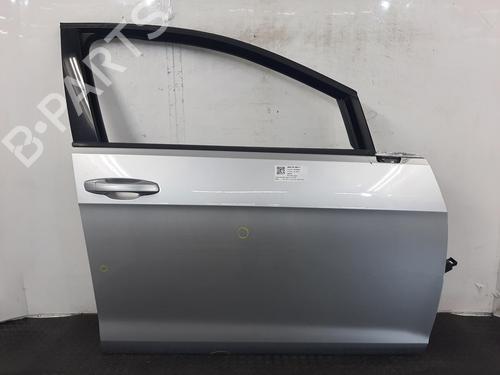 Used Right front door Right front door 38777022 38777022