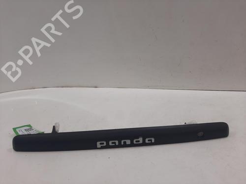 Used Tailgate handle FIAT PANDA (312_, 319_) 1.2 (312PXA1A) (69 hp) 29398369