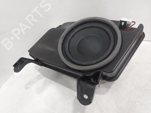 speaker-honda-cr-v-v-rw_-rt_-2016-26815642 main image