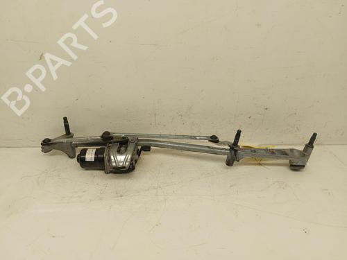Used Front wiper motor MERCEDES-BENZ B-CLASS Sports Tourer (W247) B 180 (247.084) (136 hp) 26798551