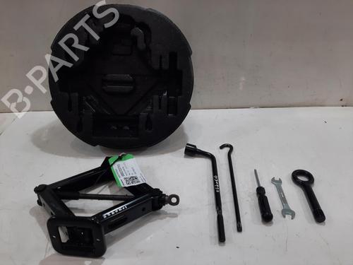 Used Jack Kit Jack Kit HYUNDAI i10 II (BA, IA) 1.2 (87 hp) 35923118 35923118