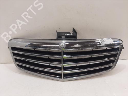Used Grille MERCEDES-BENZ E-CLASS T-Model (S212) E 350 CDI (212.225) (231 hp) 30789271