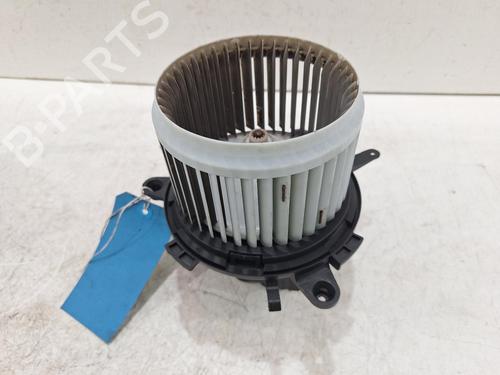 Used Heater blower motor PEUGEOT 3008 II SUV (MC_, MR_, MJ_, M4_) 1.5 BlueHDi 130 (131 hp) 32064355