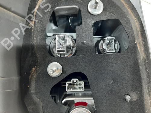 Used Right taillight Right taillight 38021513 38021513